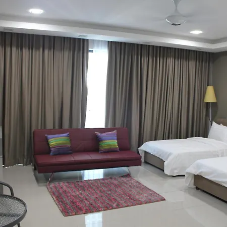 De Houz @ Setia Alam Trefoil Homestay Shah Alam Room photo