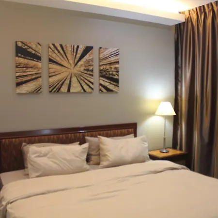 De Houz @ Setia Alam Trefoil Homestay Shah Alam Exterior photo