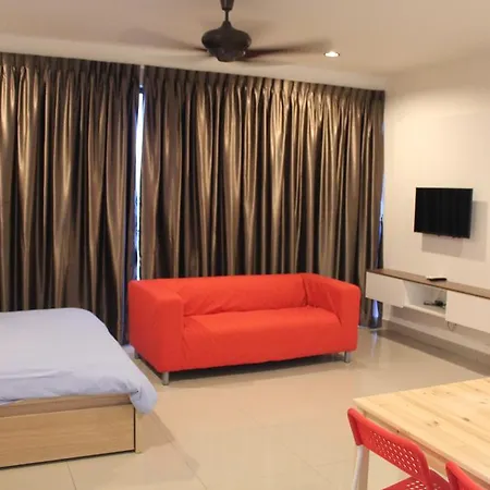 De Houz @ Setia Alam Trefoil Homestay Shah Alam Exterior photo
