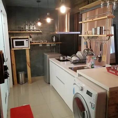 De Houz @ Setia Alam Trefoil Homestay Shah Alam Exterior photo