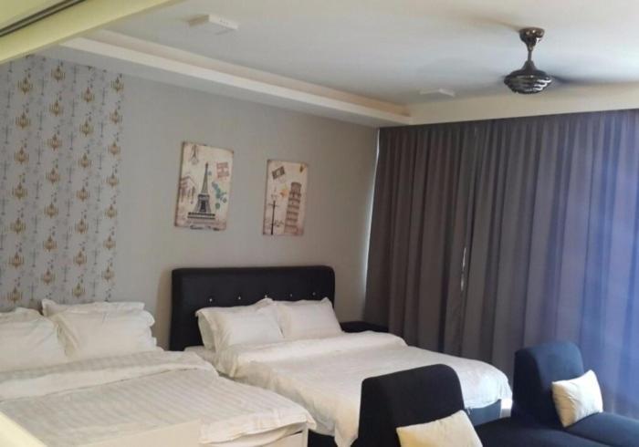 De Houz @ Setia Alam Trefoil Homestay Shah Alam