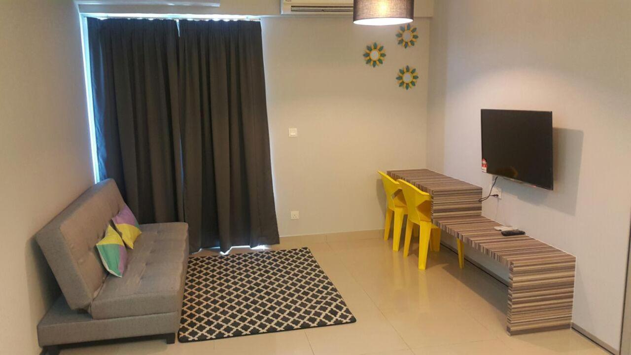 De Houz @ Setia Alam Trefoil Homestay * Shah Alam